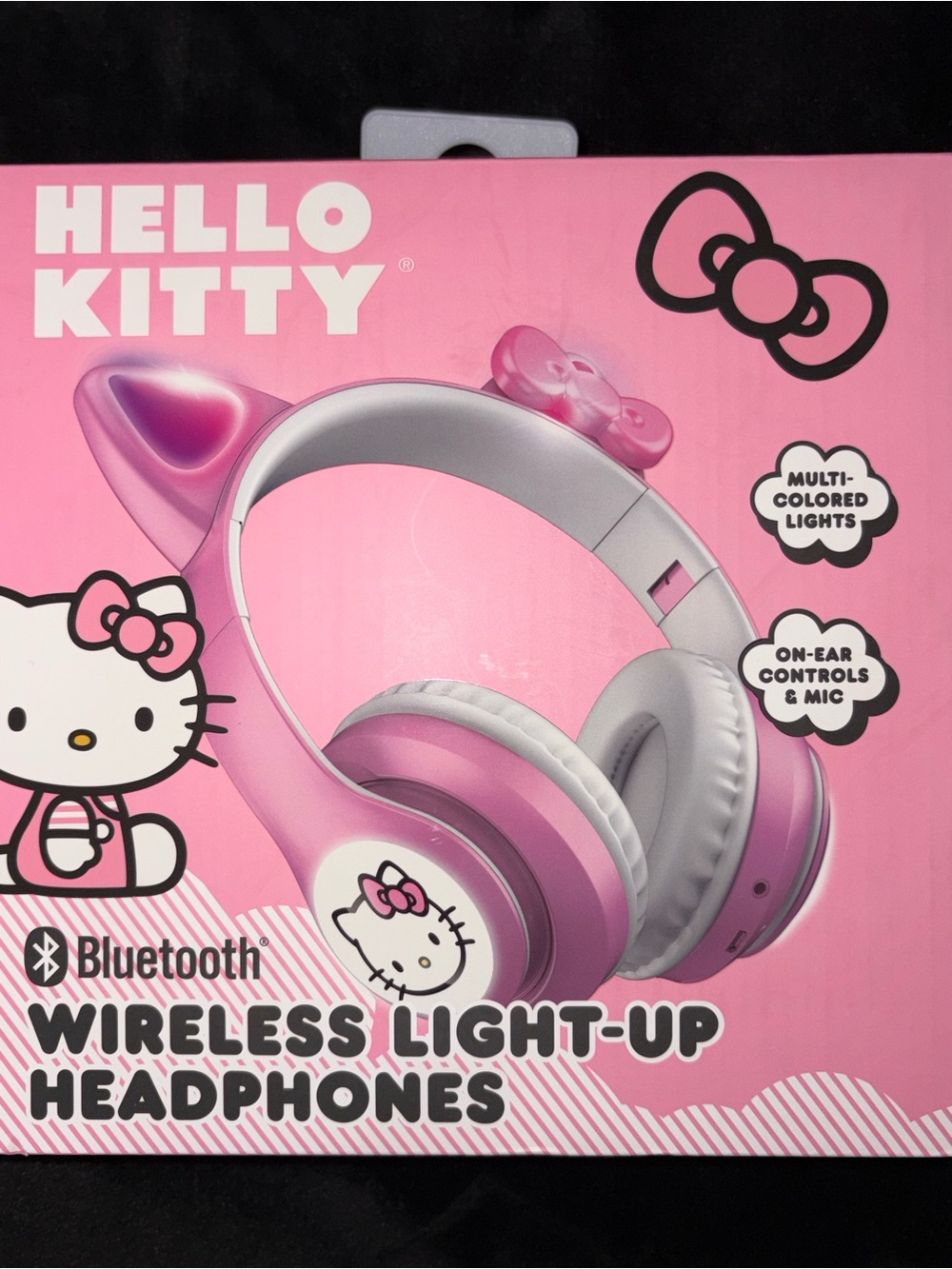 Hello Kitty Pink & White Bluetooth Light-Up Headphones